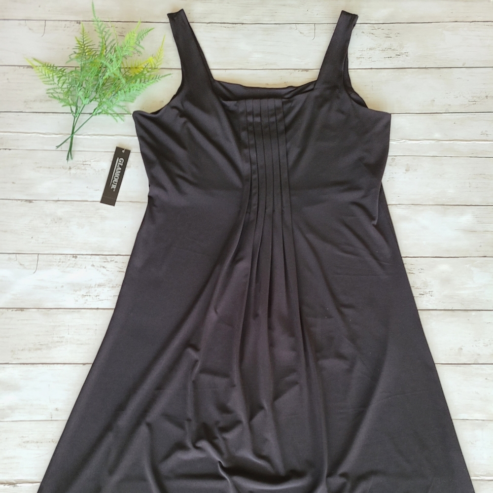 Glamour Black Sleeveless Dress‎